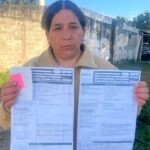 Otro siniestro con motos: una motociclista resultó herida tras un choque en pleno microcentro de Salta